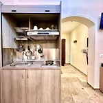 Contessina Al Porto Apartamento Mantouki